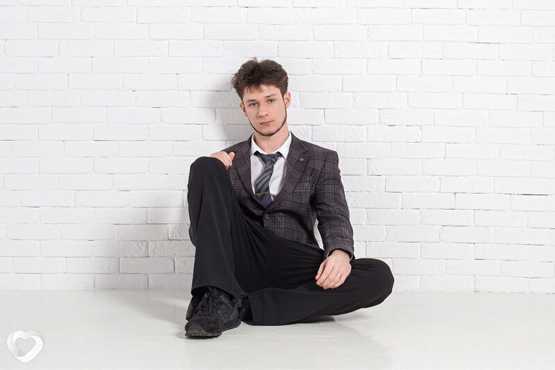Михаил, 18, Гомеле — анкета №3676069