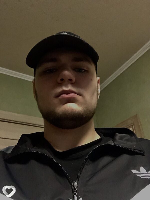 Александр, 19, Усть-Лабинск — анкета №3677228