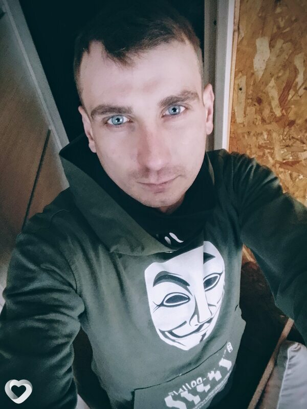 Артем, 27, Жлобине — анкета №3677241