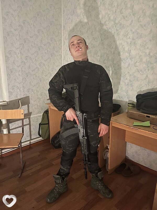 Илья, 25, Смоленске — анкета №3677545