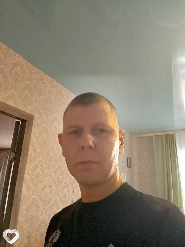 Александр, 42, Новоалтайске — анкета №3677520