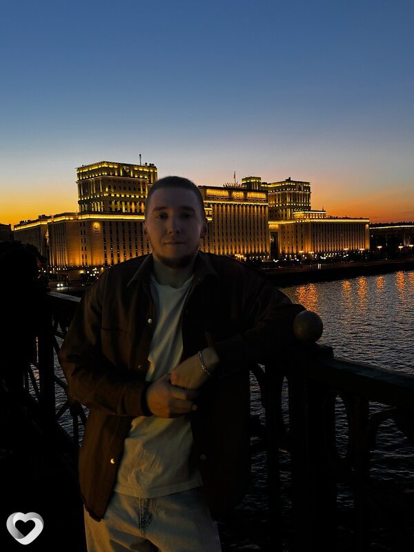 Илья, 27, Москве — анкета №3677752