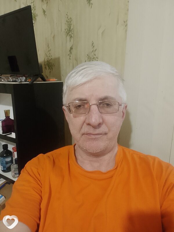 Малик, Москва