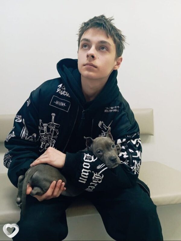 Михаил, 18, Москве — анкета №3678281