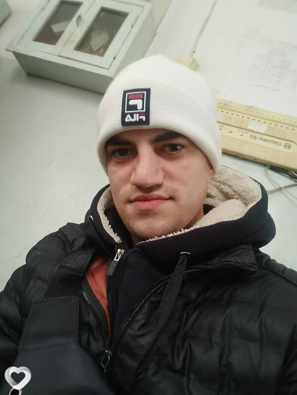 Олег, 28, Ангарске — анкета №3678295