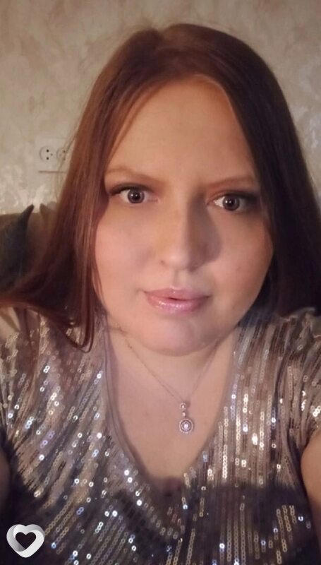 Алёна, 29, Омске — анкета №3678843