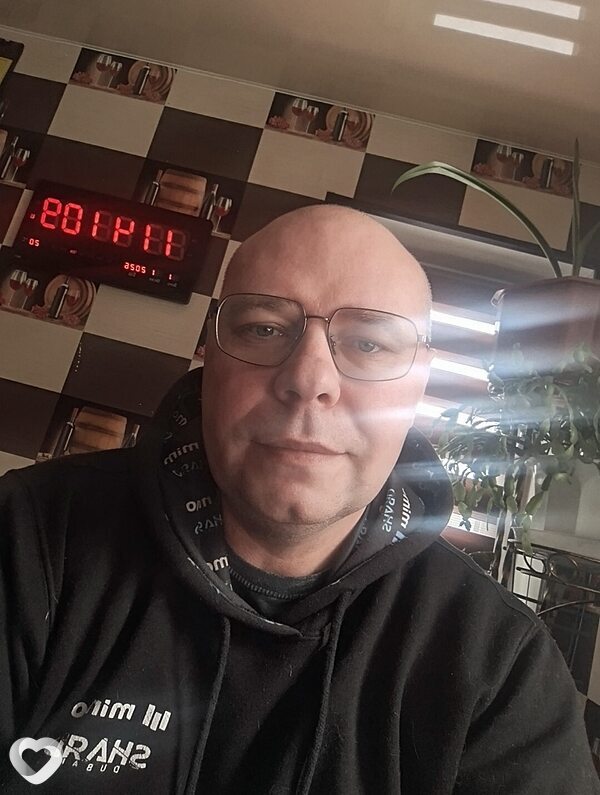 Віталій, 41, Харькове — анкета №3678905