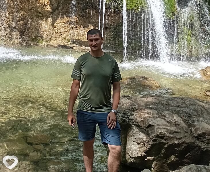 Игорь, 36, Ясиноватой — анкета №3679283