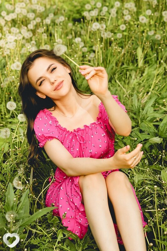 Карина, 30, Луганске — анкета №3679603
