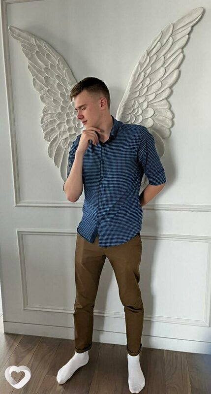 Антон, 23, Москве — анкета №3680777