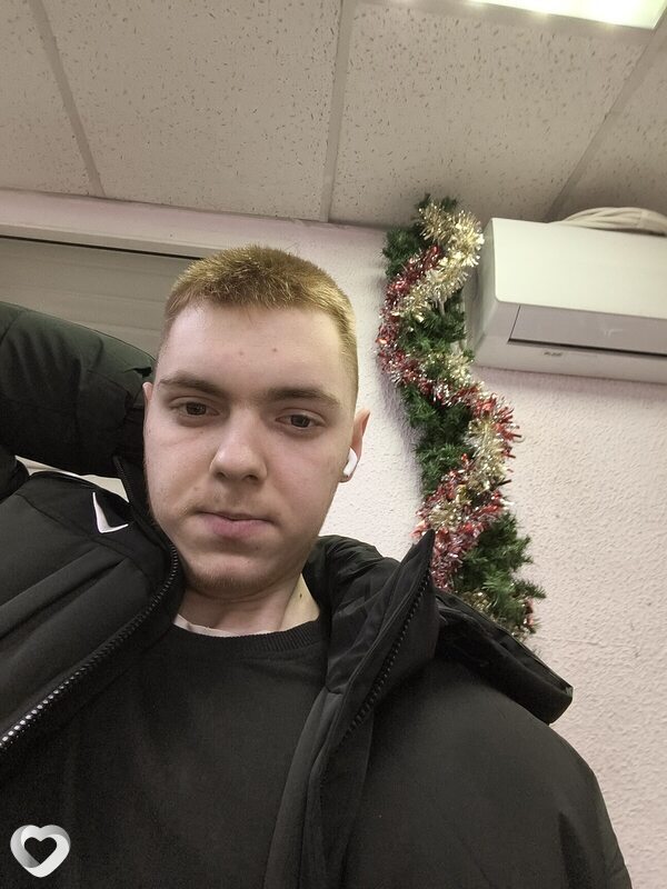 Александр, 21, Иванове — анкета №3681054