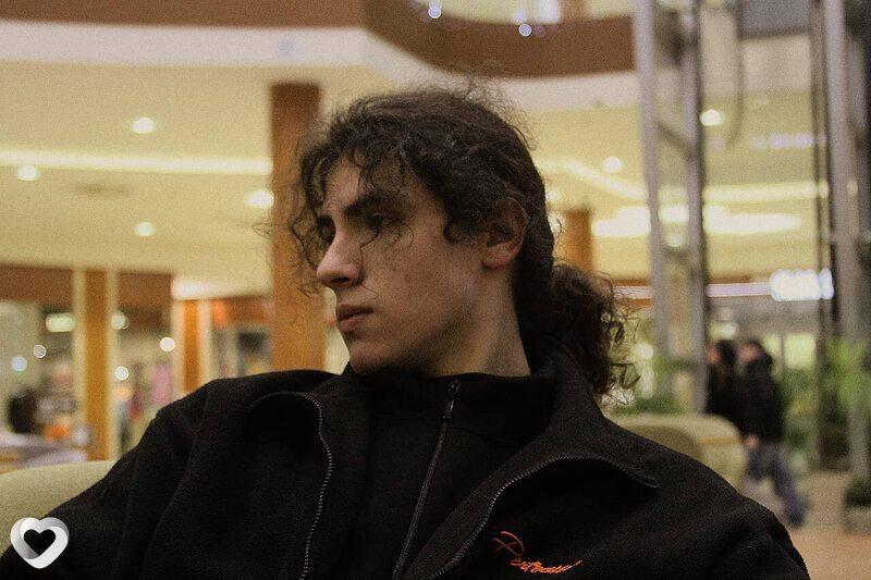 Анатолий, 21, Санкт-Петербурге — анкета №3681128
