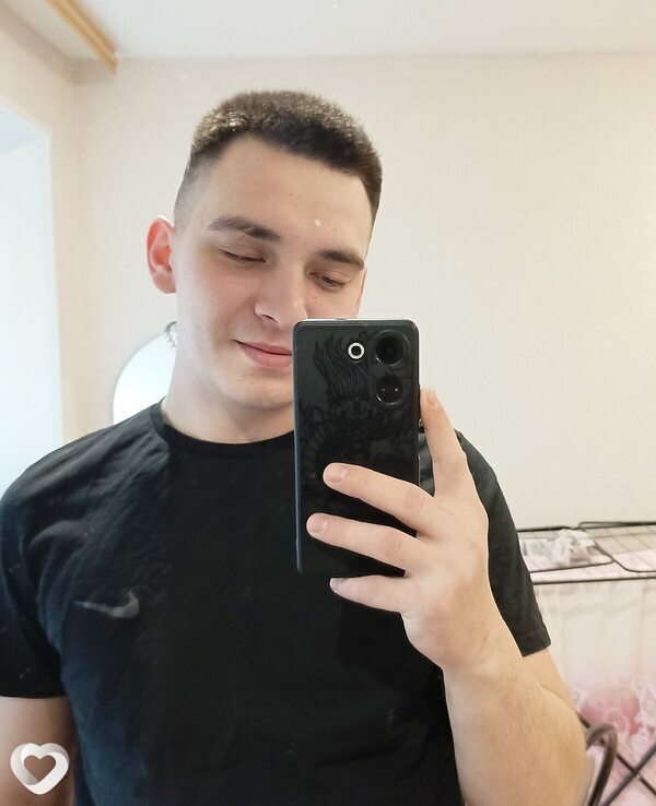 Андрей, 22, Омске — анкета №3681184
