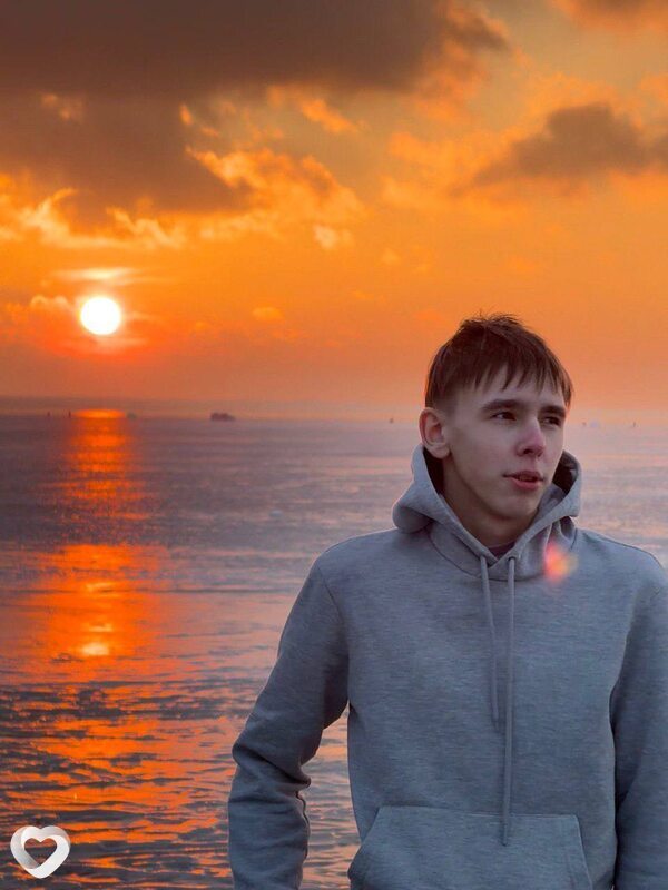 Стас, 19, Санкт-Петербурге — анкета №3681510