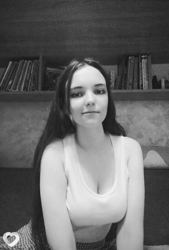 Танюша, 19, Казани — анкета №3682022