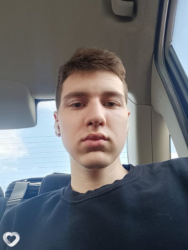 Максим, 22, Воронеже — анкета №3682145