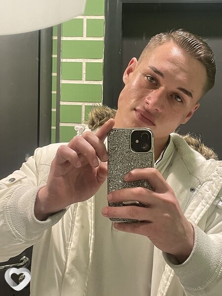 Mark, 21, Сочи — анкета №3682329