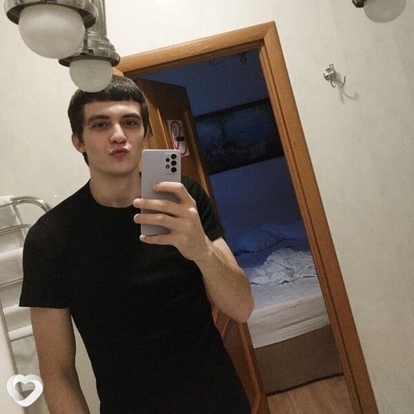Алексей, 22, Москве — анкета №3682277