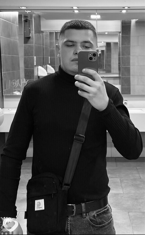 Роман, 23, Москве — анкета №3682359