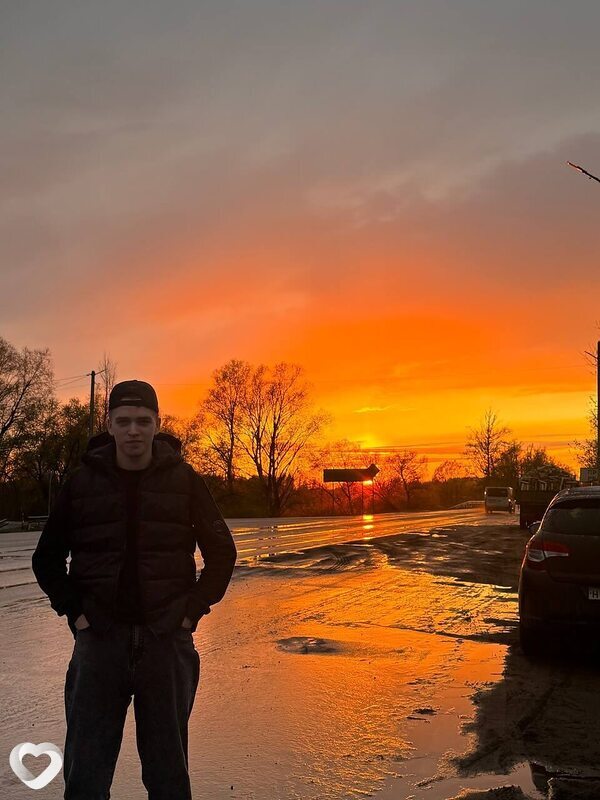 Дмитрий, 18, Великом Новгороде — анкета №3682796