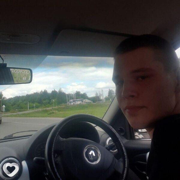 Максим, 19, Богородске — анкета №3683066