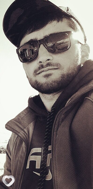 Maks, 21, Актау — анкета №3683239