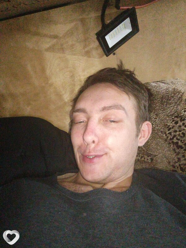 Максим, 27, Артеме — анкета №3683496