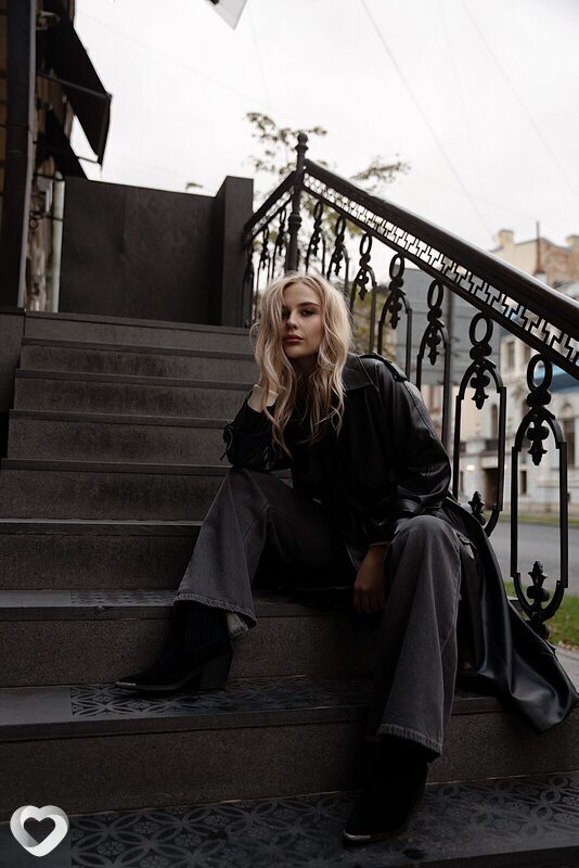Светлана, 30, Новосибирске — анкета №3683533