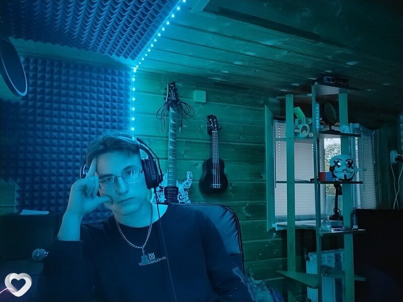 Артём, 20, Казани — анкета №3684347
