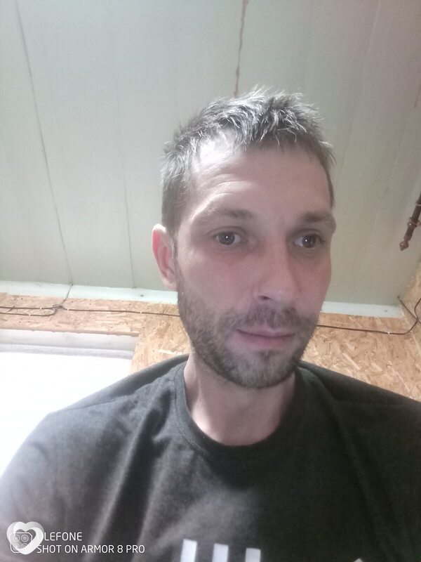 Юрий, 41, Великих Луках — анкета №3685344