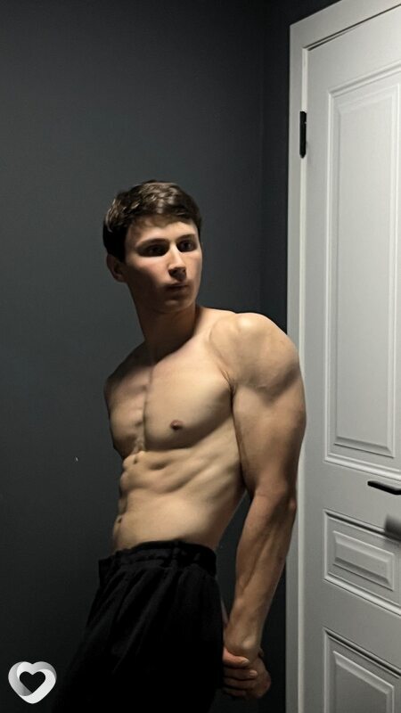 Andrew, 21, Астане — анкета №3685231