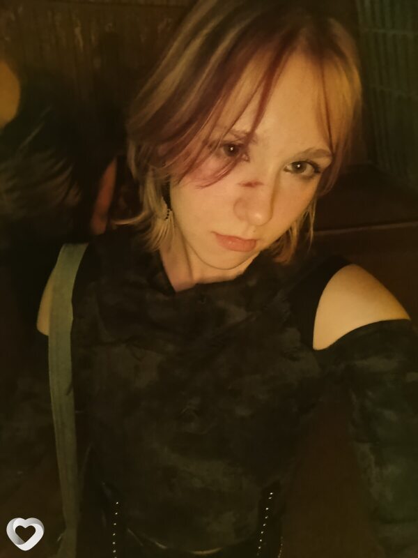 Александра, 19, Тюмени — анкета №3685412