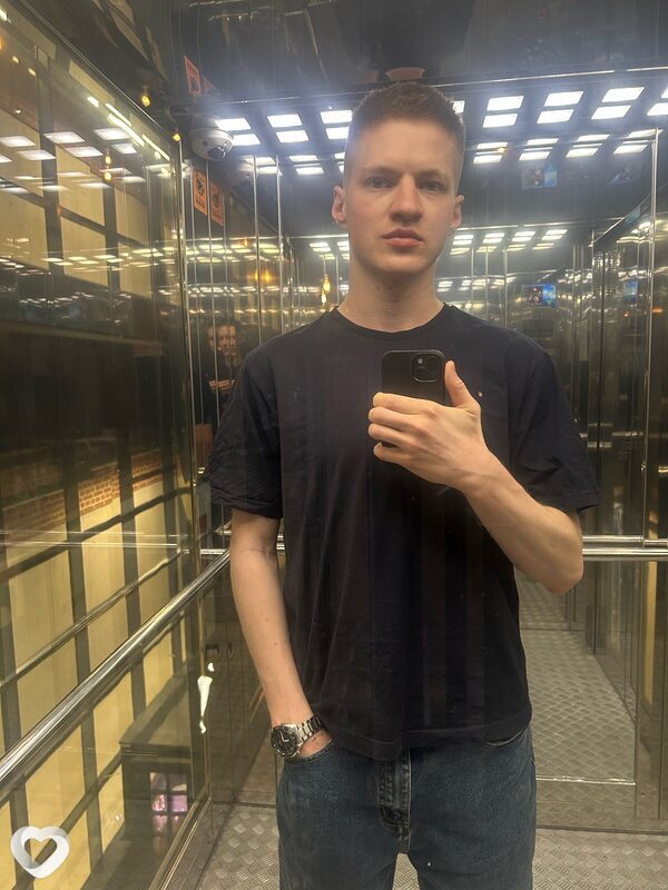 Максим, 27, Москве — анкета №3686228