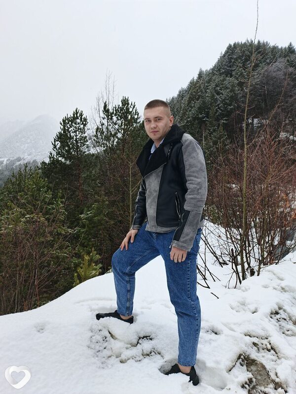 Александр, 25, Пятигорске — анкета №3686616