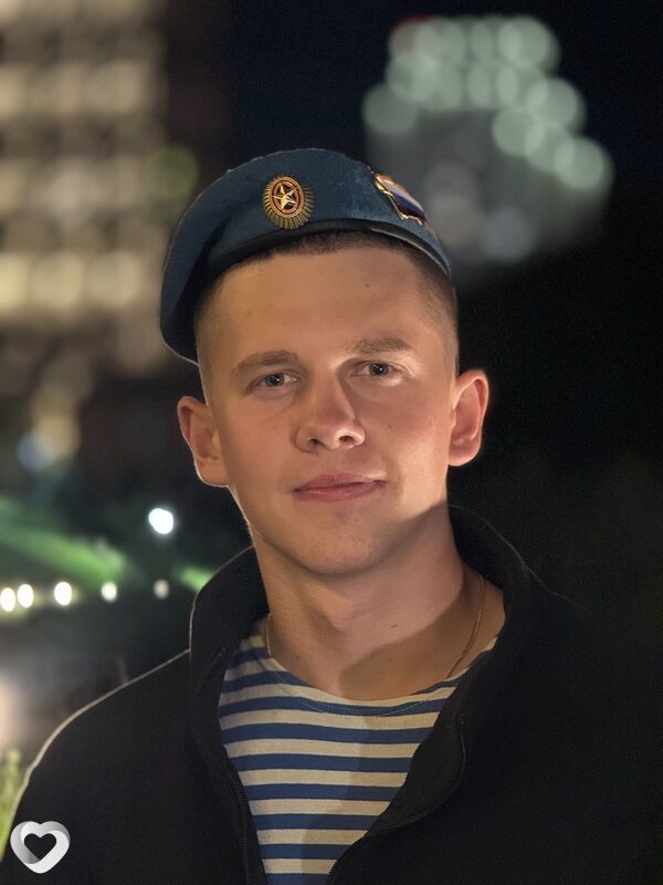 Владимир, 22, Екатеринбурге — анкета №3687236