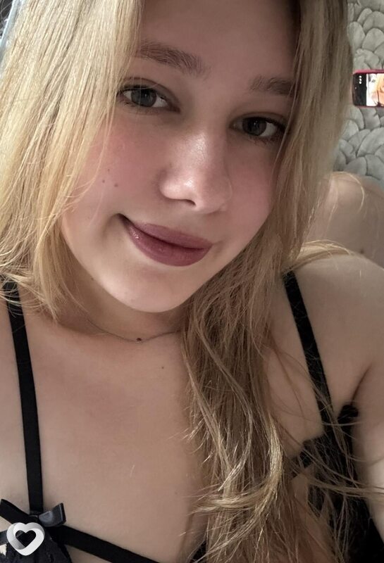 Кристина, 22, Дзержинске — анкета №3687277