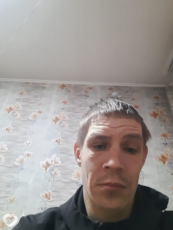 Женя, 32, Черногорске — анкета №3687735