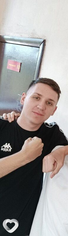 Максим, 19, Серпухове — анкета №3687844