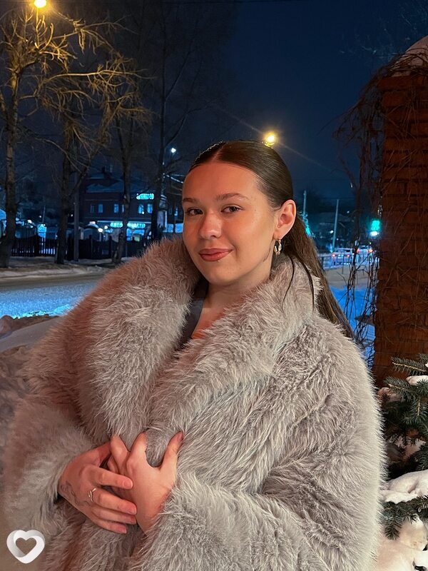Виктория, 22, Томске — анкета №3687845