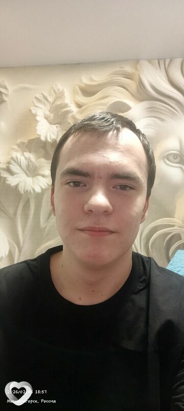 Максим, 19, Магнитогорске — анкета №3688206