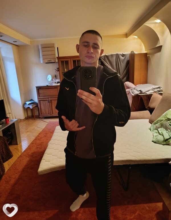 Артур, 23, Самаре — анкета №4686590