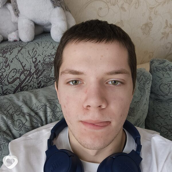 Александр, 19, Красноярске — анкета №3688512