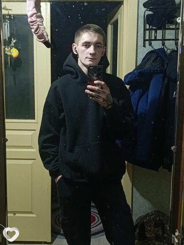 Иван, 20, Кобрине — анкета №3688664