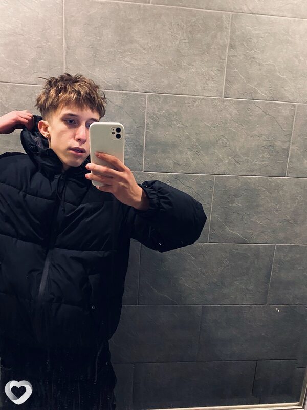 Kirill, 19, Минске — анкета №3689244