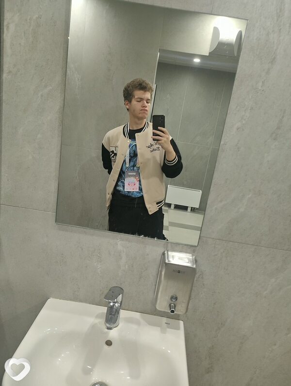 Матвей, 18, Москве — анкета №3689834