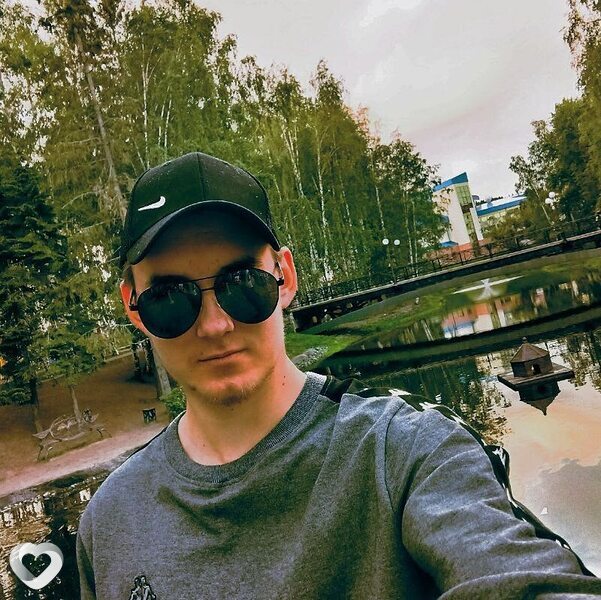Артём, 18, Ханты-Мансийске — анкета №3689443