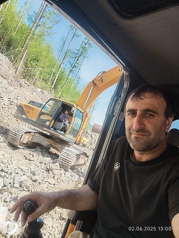 Артём, Ахалцихе