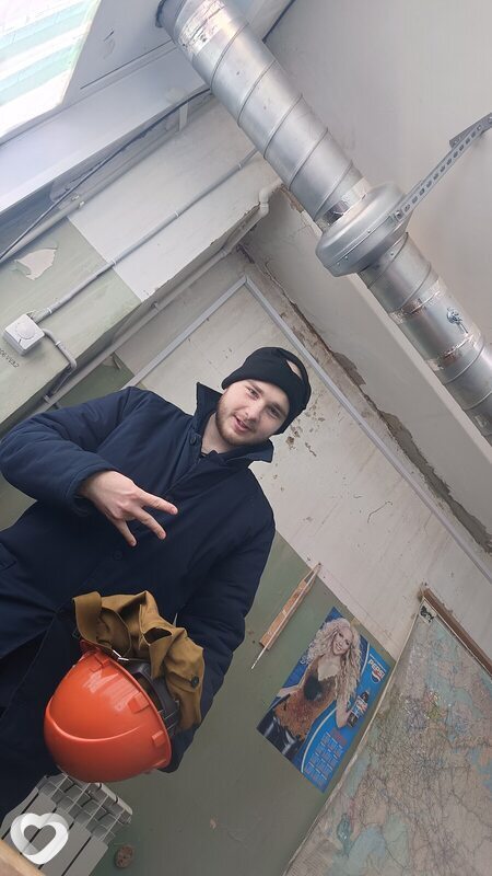 Женя, 19, Волжском — анкета №3689546