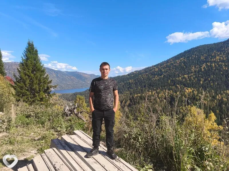 Александр, 27, Горно-Алтайске — анкета №3689554