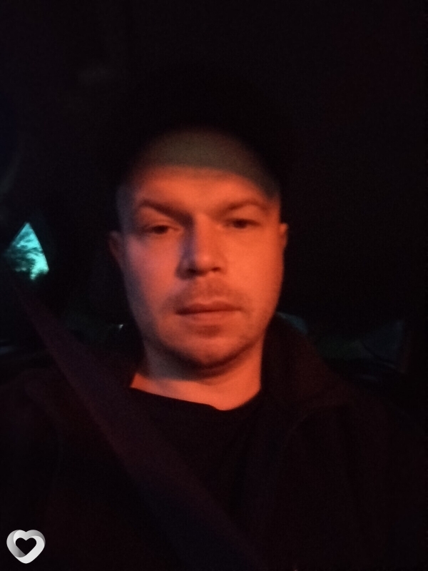 Олег, 27, Тюмени — анкета №3689845
